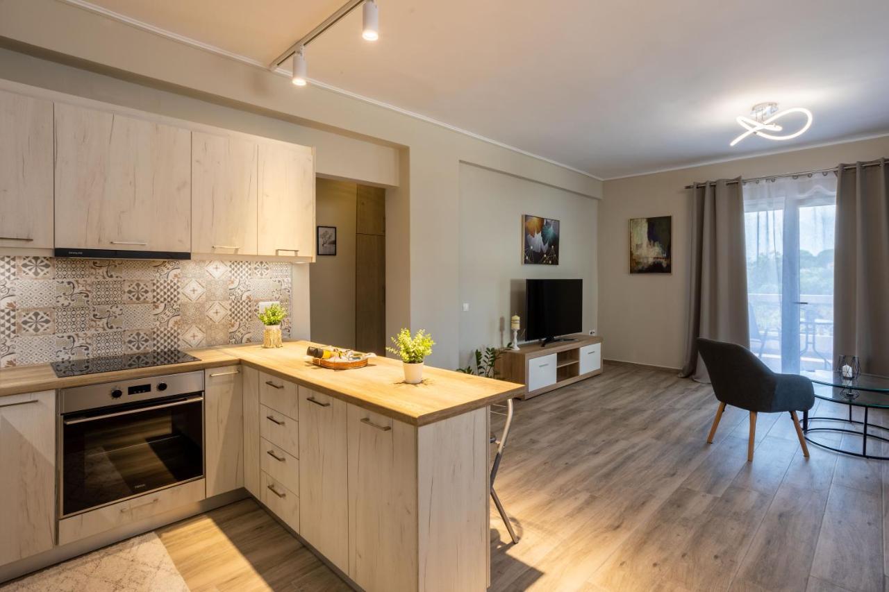 Luxury & Cozy Apartment Месіні Екстер'єр фото