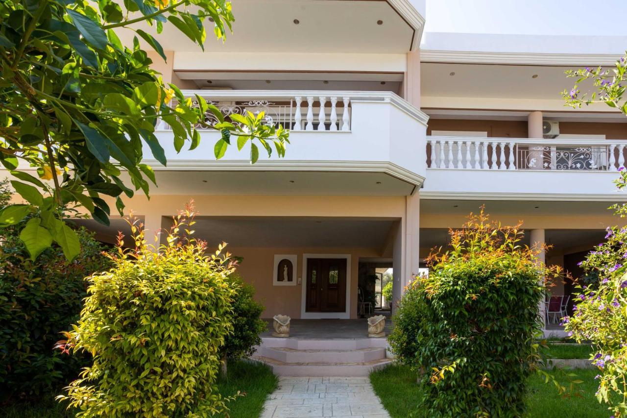Luxury & Cozy Apartment Месіні Екстер'єр фото